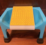 Fluff Through Attachable Licking Mat